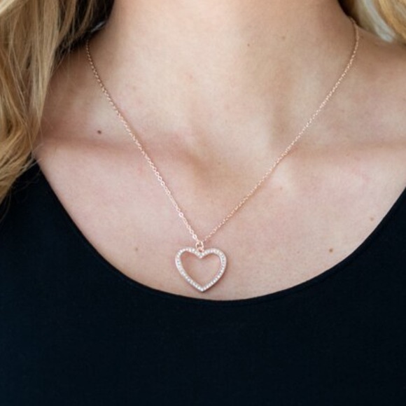 Paparazzi Glow by Heart Rose Gold Necklace NIP